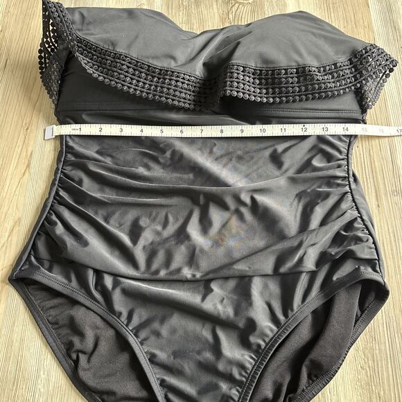 KONA SOL One Piece Swimsuit Bathing Suit Black Bandeau Top Crochet Ruffle Large - Picture 4 of 7